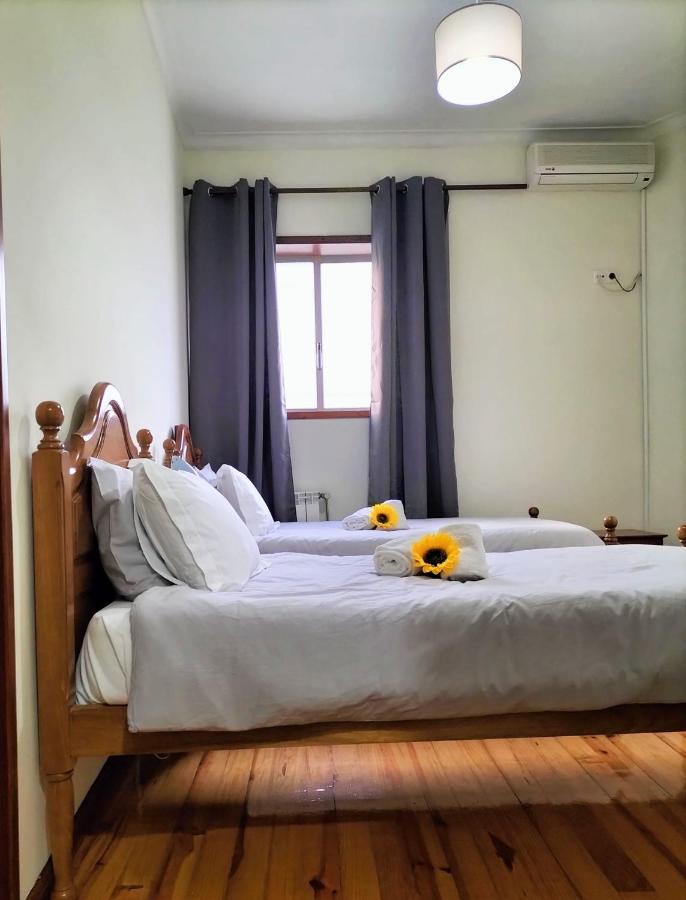 Anoitecer Itinerante Al - Antiga Residencial O Garfo Bed & Breakfast Ponte de Lima Bagian luar foto